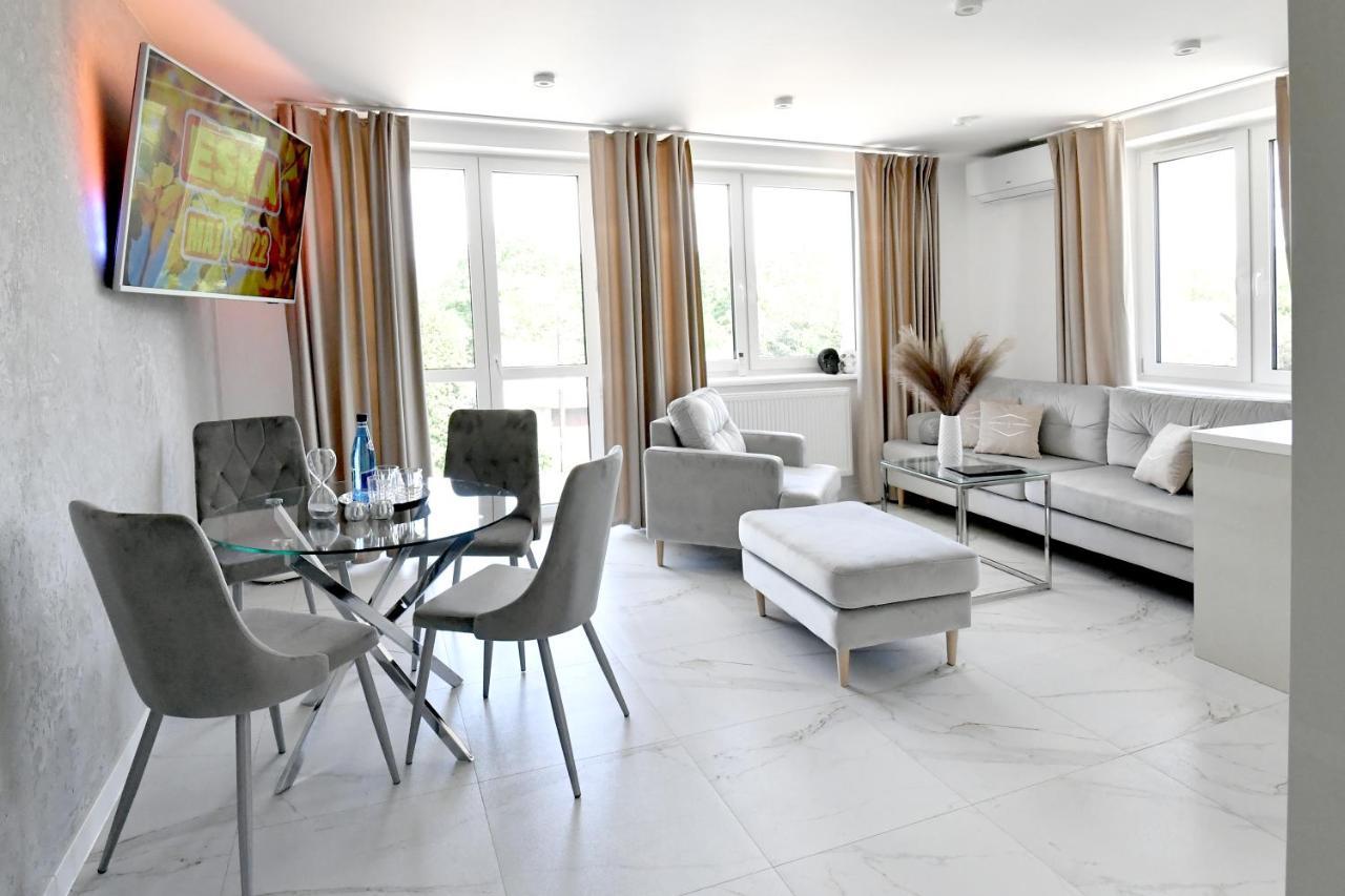 Apartamenty Modrzewiowa Zator Piotrowice  Экстерьер фото