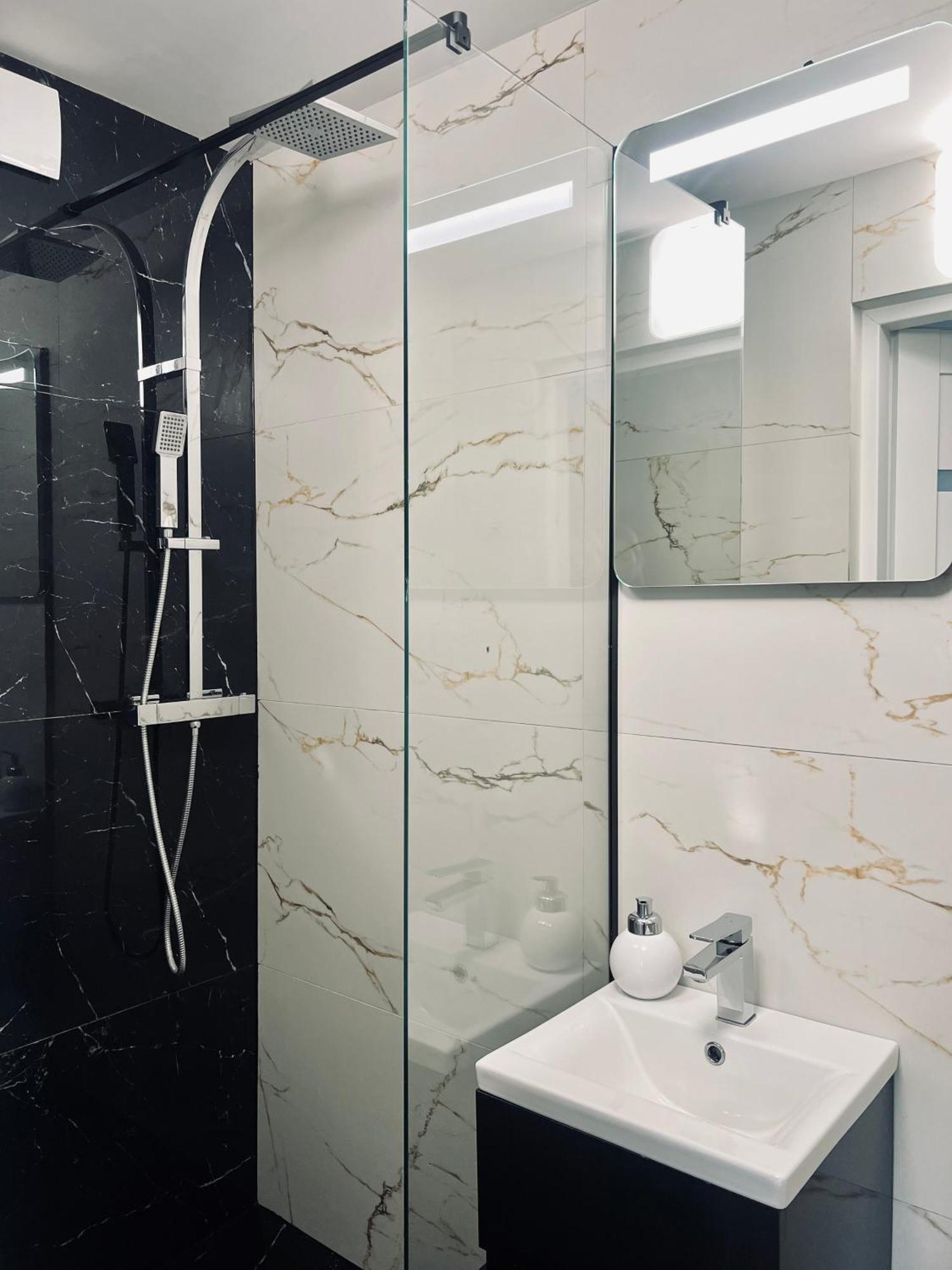 Apartamenty Modrzewiowa Zator Piotrowice  Экстерьер фото