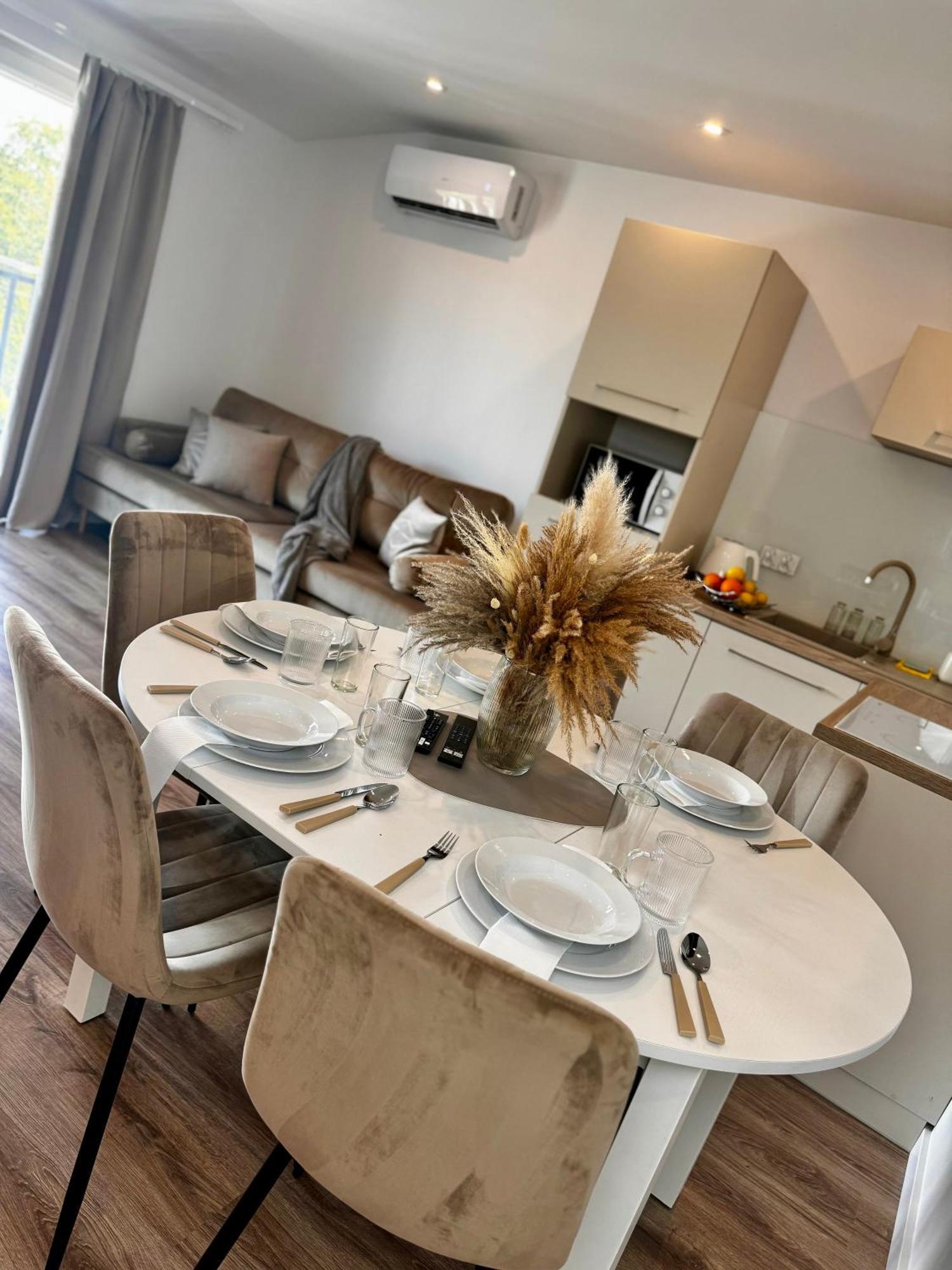 Apartamenty Modrzewiowa Zator Piotrowice  Экстерьер фото